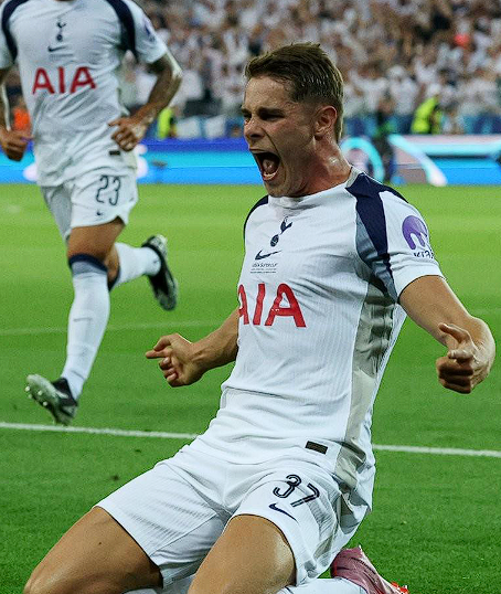 英超熱刺VS水晶宮：范德芬染紅，熱刺紅牌數(shù)居聯(lián)賽前列